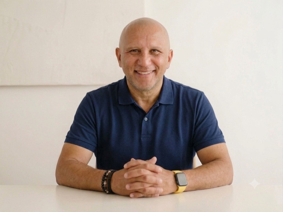 Rene Acosta, fundador de Immigration Guy